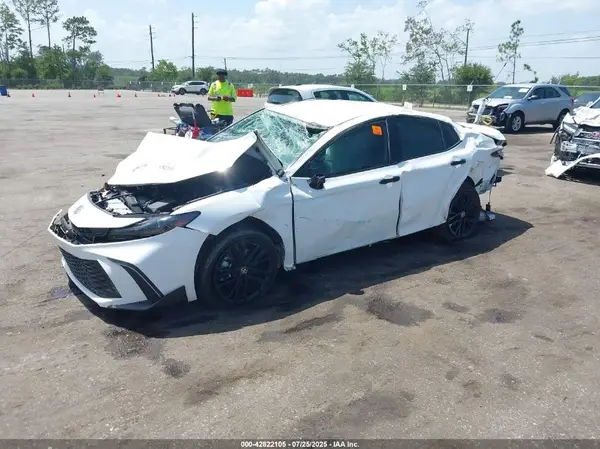 4T1DAACK0SU004297 2025 TOYOTA CAMRY - Image 2