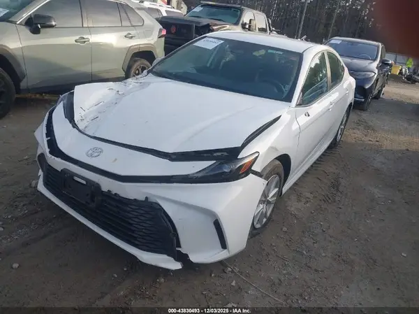 4T1DAACK0SU006065 2025 TOYOTA CAMRY - Image 2