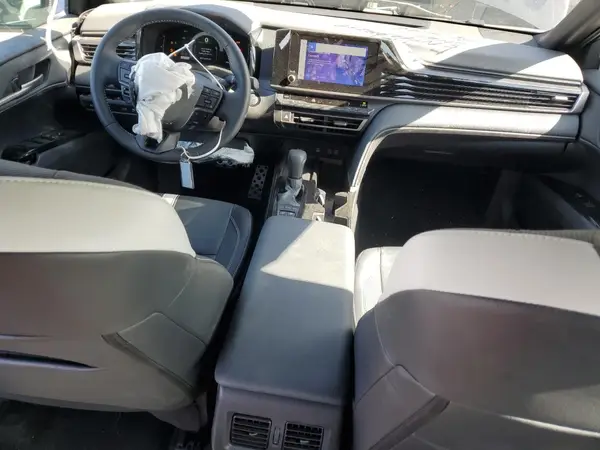 4T1DAACK0SU011394 2025 TOYOTA CAMRY - Image 8