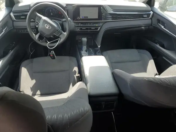 4T1DAACK0SU013503 2025 TOYOTA CAMRY - Image 8