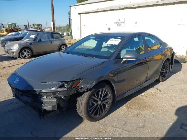 4T1DAACK0SU014327 2025 TOYOTA CAMRY - Image 2