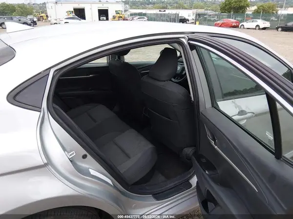 4T1DAACK0SU014795 2025 TOYOTA CAMRY - Image 8