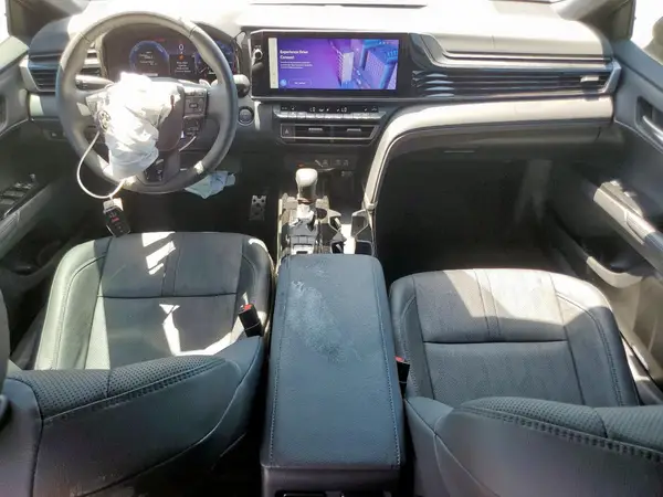 4T1DAACK0SU015252 2025 TOYOTA CAMRY - Image 8