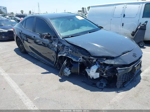 4T1DAACK0SU015865 2025 TOYOTA CAMRY - Image 1