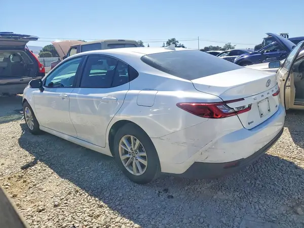 4T1DAACK0SU016577 2025 TOYOTA CAMRY - Image 2