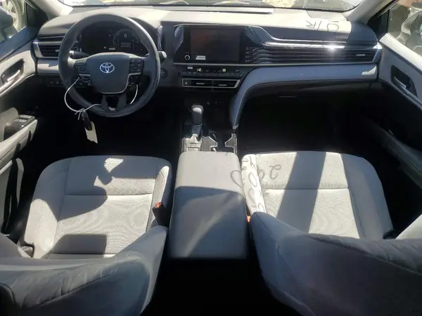 4T1DAACK0SU016577 2025 TOYOTA CAMRY - Image 8