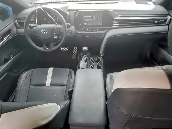 4T1DAACK0SU017406 2025 TOYOTA CAMRY - Image 8