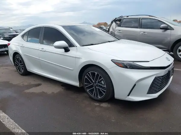4T1DAACK0SU027787 2025 TOYOTA CAMRY - Image 1