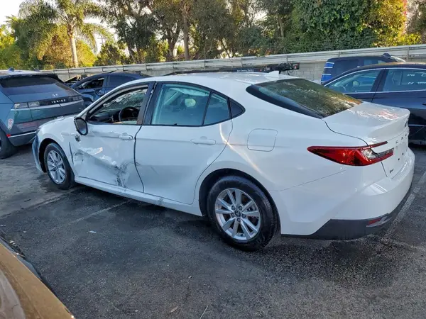 4T1DAACK0SU031659 2025 TOYOTA CAMRY - Image 2