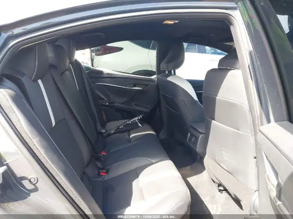 4T1DAACK0SU032696 2025 TOYOTA CAMRY - Image 8