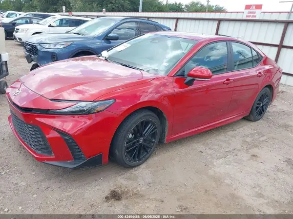 4T1DAACK0SU034383 2025 TOYOTA CAMRY - Image 2