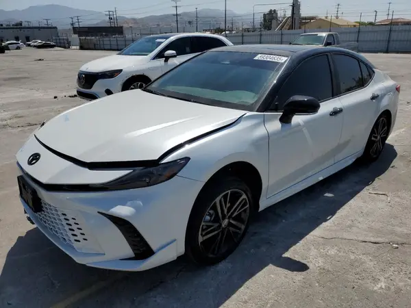 4T1DAACK0SU034674 2025 TOYOTA CAMRY - Image 1