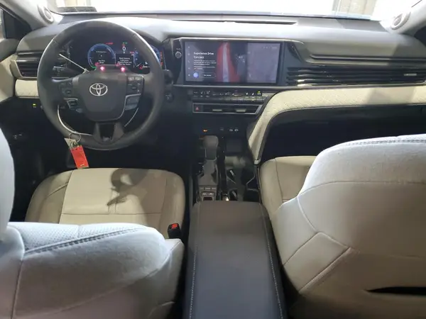 4T1DAACK0SU034982 2025 TOYOTA CAMRY - Image 8
