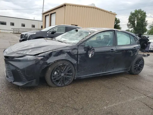 4T1DAACK0SU035324 2025 TOYOTA CAMRY - Image 1