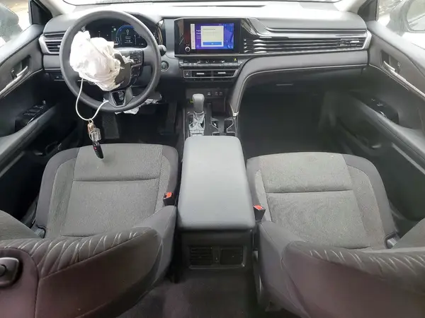 4T1DAACK0SU035923 2025 TOYOTA CAMRY - Image 8