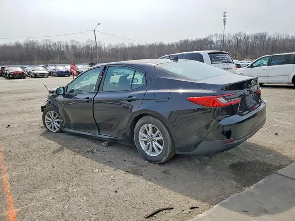 4T1DAACK0SU036747 2025 TOYOTA CAMRY - Image 2