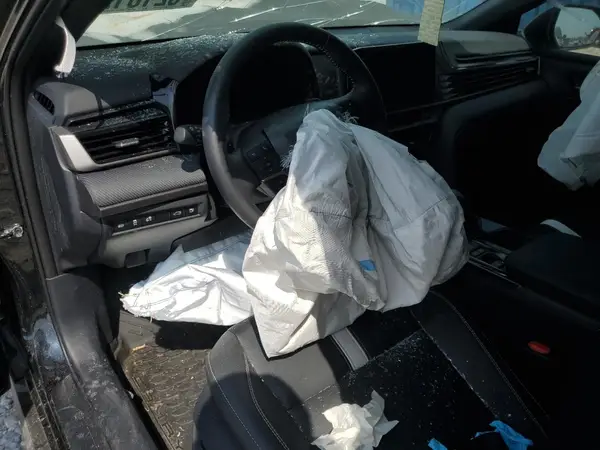 4T1DAACK0SU040085 2025 TOYOTA CAMRY - Image 8