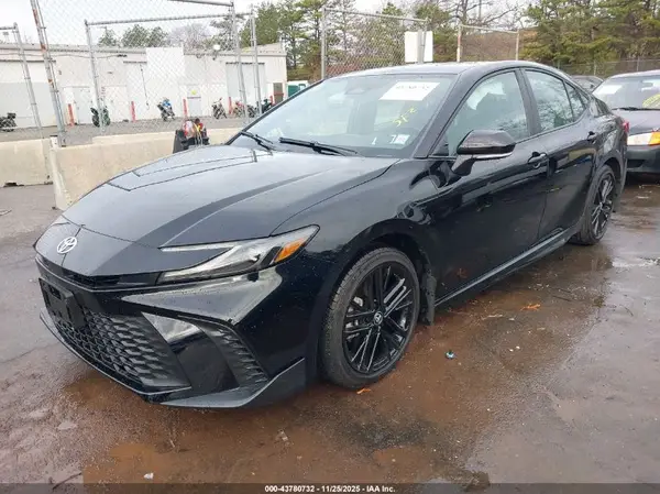 4T1DAACK0SU044976 2025 TOYOTA CAMRY - Image 2