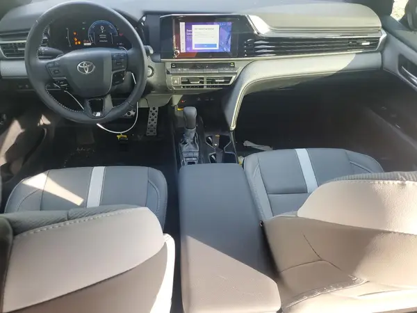 4T1DAACK0SU048008 2025 TOYOTA CAMRY - Image 8