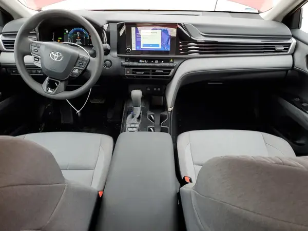 4T1DAACK0SU048736 2025 TOYOTA CAMRY - Image 8