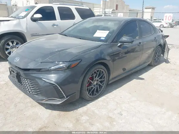 4T1DAACK0SU053211 2025 TOYOTA CAMRY - Image 2