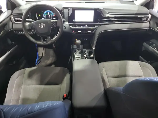 4T1DAACK0SU059073 2025 TOYOTA CAMRY - Image 8