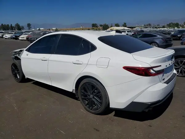 4T1DAACK0SU065262 2025 TOYOTA CAMRY - Image 2