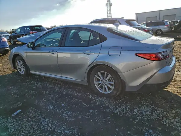 4T1DAACK0SU068307 2025 TOYOTA CAMRY - Image 2