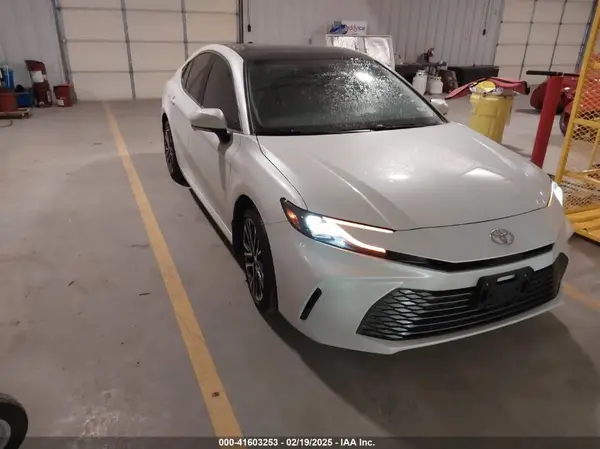 4T1DAACK0SU068467 2025 TOYOTA CAMRY - Image 1
