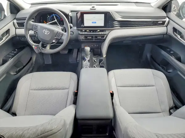4T1DAACK0SU073412 2025 TOYOTA CAMRY - Image 8
