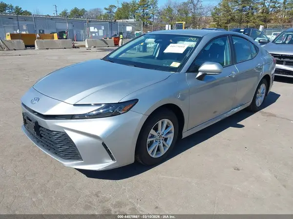 4T1DAACK0SU080490 2025 TOYOTA CAMRY - Image 2