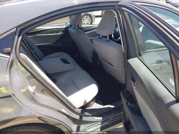 4T1DAACK0SU086449 2025 TOYOTA CAMRY - Image 8