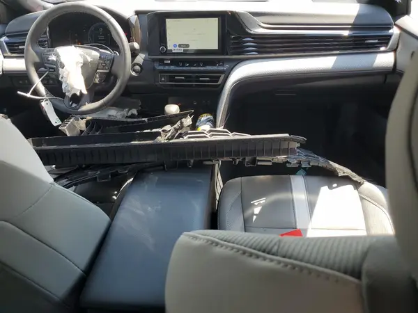 4T1DAACK0SU089156 2025 TOYOTA CAMRY - Image 8
