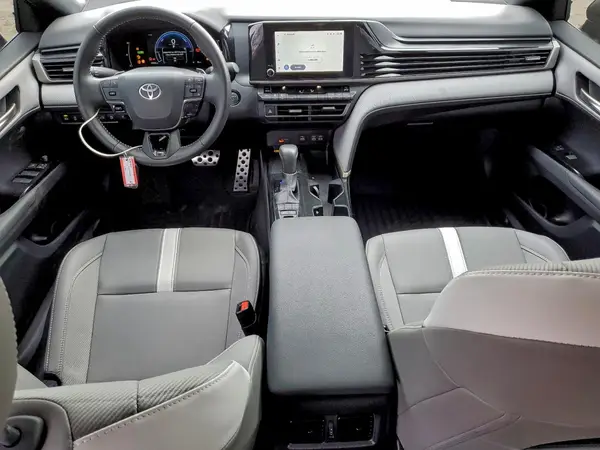 4T1DAACK0SU094938 2025 TOYOTA CAMRY - Image 8