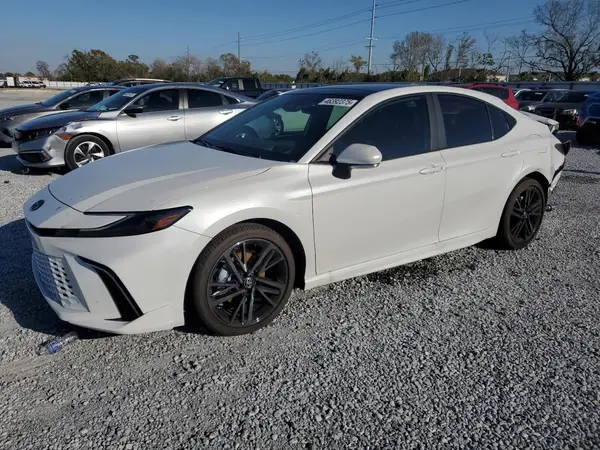 4T1DAACK0SU096754 2025 TOYOTA CAMRY - Image 1
