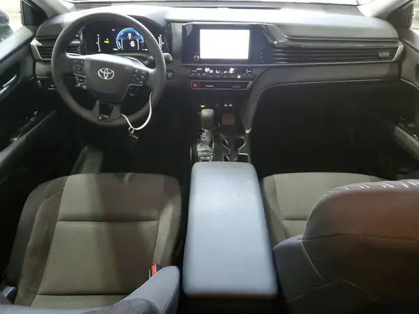 4T1DAACK0SU098469 2025 TOYOTA CAMRY - Image 8