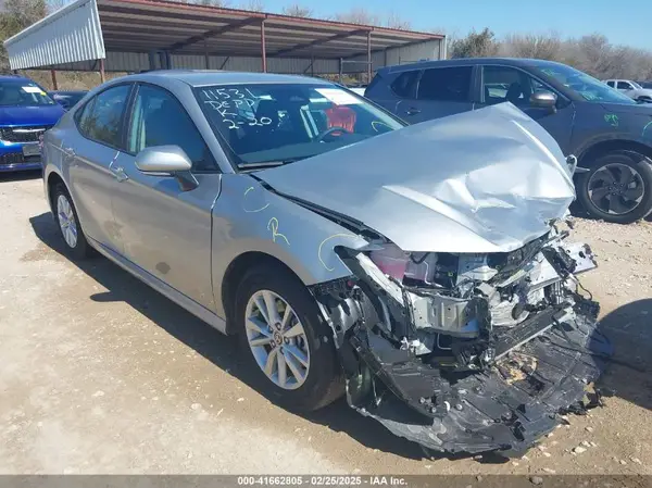 4T1DAACK0SU100236 2025 TOYOTA CAMRY - Image 1