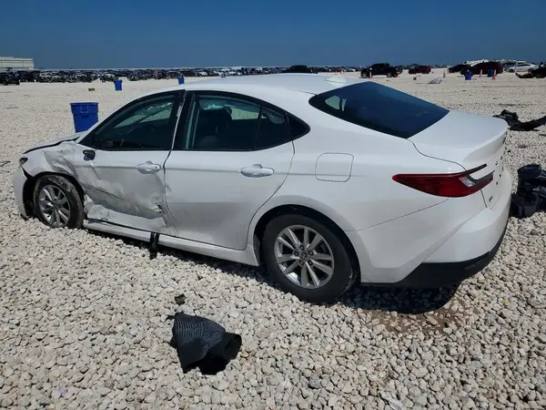 4T1DAACK0SU104187 2025 TOYOTA CAMRY - Image 2