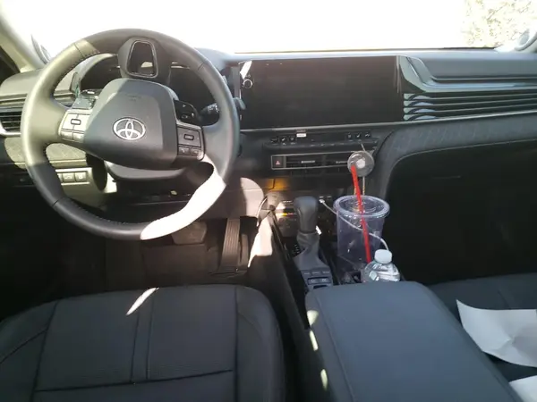 4T1DAACK0SU108384 2025 TOYOTA CAMRY - Image 8