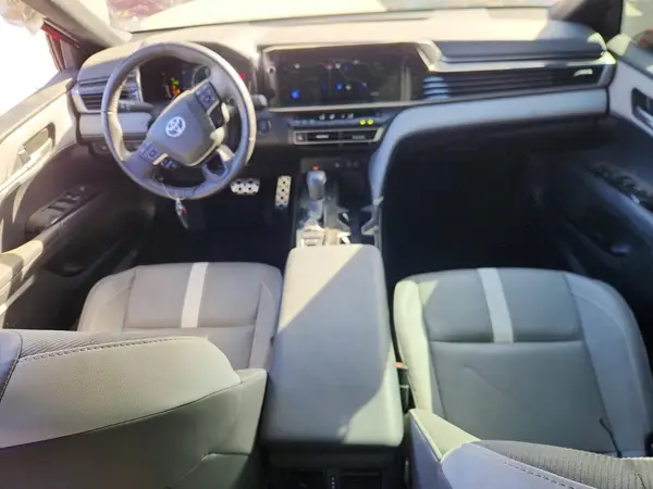 4T1DAACK0SU112841 2025 TOYOTA CAMRY - Image 8