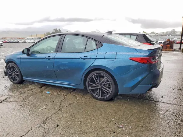 4T1DAACK0SU112872 2025 TOYOTA CAMRY - Image 2