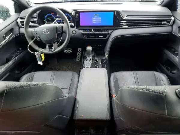 4T1DAACK0SU112872 2025 TOYOTA CAMRY - Image 8