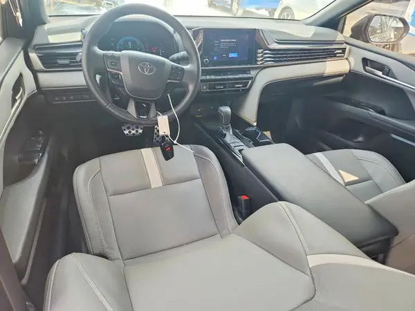 4T1DAACK0SU113634 2025 TOYOTA CAMRY - Image 8