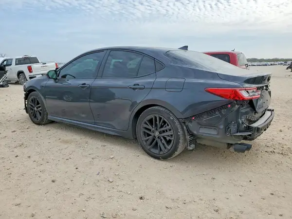 4T1DAACK0SU114752 2025 TOYOTA CAMRY - Image 2
