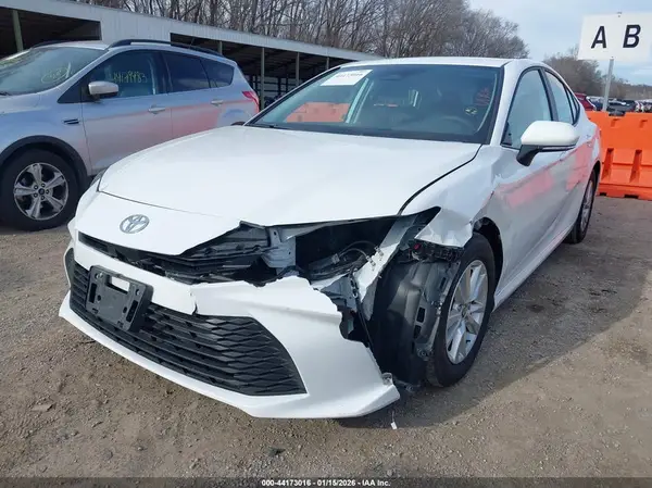 4T1DAACK0SU118509 2025 TOYOTA CAMRY - Image 2