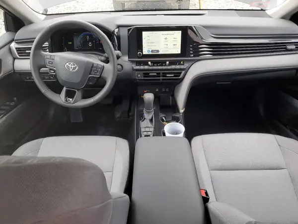 4T1DAACK0SU118798 2025 TOYOTA CAMRY - Image 8