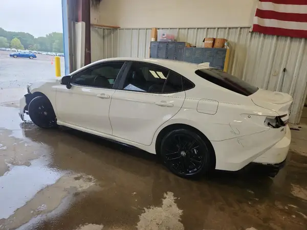4T1DAACK0SU118932 2025 TOYOTA CAMRY - Image 2