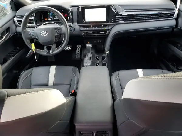 4T1DAACK0SU120194 2025 TOYOTA CAMRY - Image 8