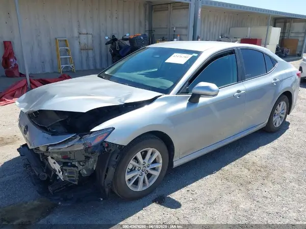 4T1DAACK0SU121278 2025 TOYOTA CAMRY - Image 2