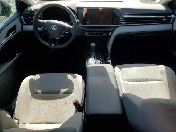 4T1DAACK0SU121684 2025 TOYOTA CAMRY - Image 8
